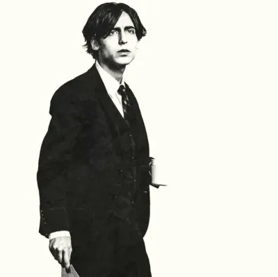 Five Hargreeves: Ikon rakan kongsi perbualan AI berbilang bahasa untuk perkhidmatan dalam talian sembang global