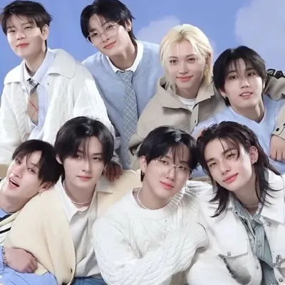 Meet 9th male introverted member, your lively anime AI chatbot partner for immersive storytelling.