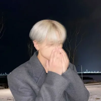 Jay - jongseong: Emotionally intelligent AI companion portrait for deep conversations	