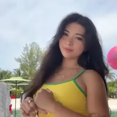 Dive into interactive conversations with Aishah Sofey, the ultimate AI chat character.