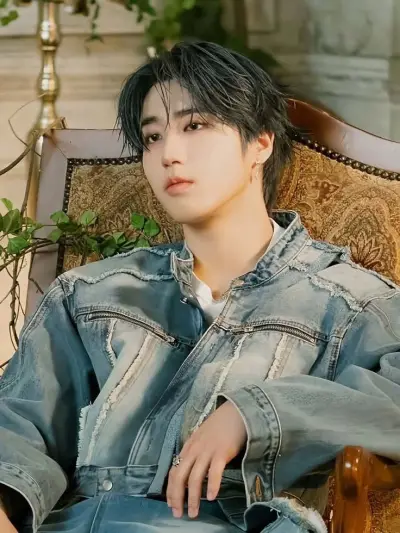 Try free nsfw ai chat with Han Jisung for unlimited virtual romance