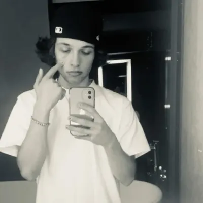 Talk to CHRIS STURNIOLO , a playful spicy AI chat partner for anime stories and fun.