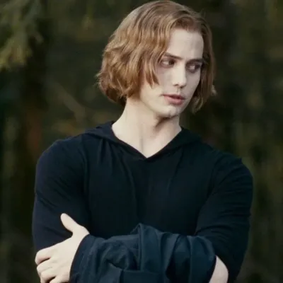Build a deep and meaningful connection with your character ai girlfriend Jasper Cullens.