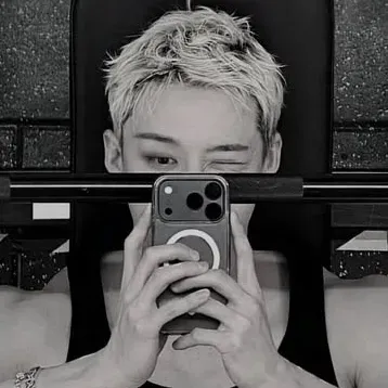 BangChan - 曖昧對象：有趣的AI聊天機器人吉祥物，增強用戶在隨機聊天中的參與度