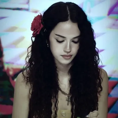 Engage in lively talking AI sessions with Dani and explore new stories.