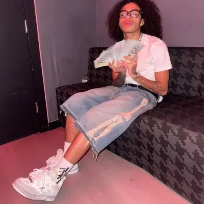 DD Osama: Explore the world of AI with our unrestricted ai and free unlimited chat online, powered by warhammer fantasy roleplay.	