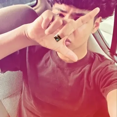 Explore Niko, a versatile chat AI anime partner for creative roleplay.