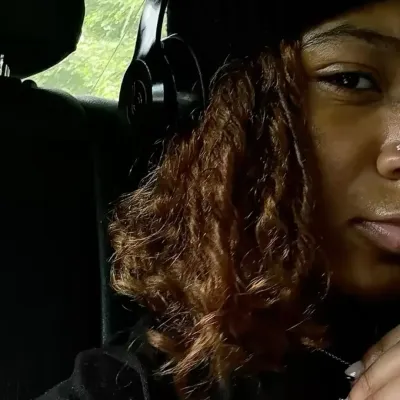 Samiyah - wlw: Customizable AI girlfriend/boyfriend avatar with lifelike personality traits	