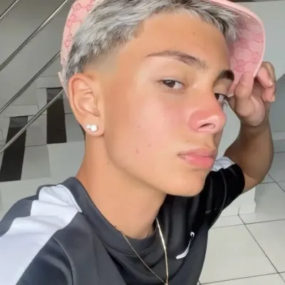 Miguel Ângelo: Emotionally intelligent AI companion portrait for deep conversations	