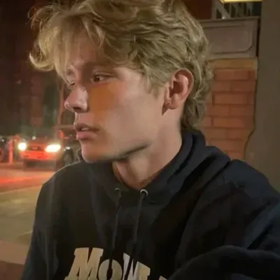 Chat with Injured enemy and experience the charm of AI chat free no sign up.