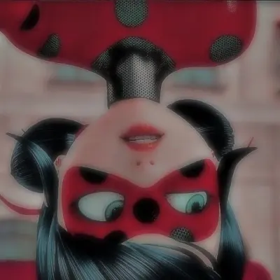 Ladybug: Antarmuka chatbot AI futuristik dengan obrolan suara dan fitur yang digerakkan oleh jaringan saraf