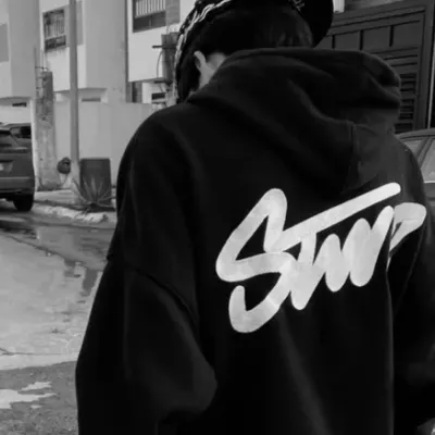 Alan: Playful AI chatbot mascot enhancing user engagement in random chats	