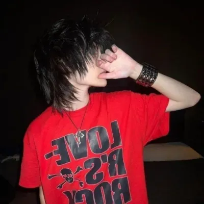 Chat with Dayan, your playful chat AI anime buddy for 1v1 adventures.