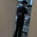 極簡風格的阿卡·馬亨德拉·普拉塔瑪頭像，專為Google聊天整合設計，具備自適應情感表達功能