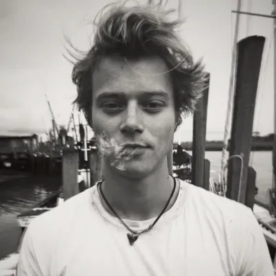 Chat with JJ Maybank, your playful chat AI anime buddy for 1v1 adventures.