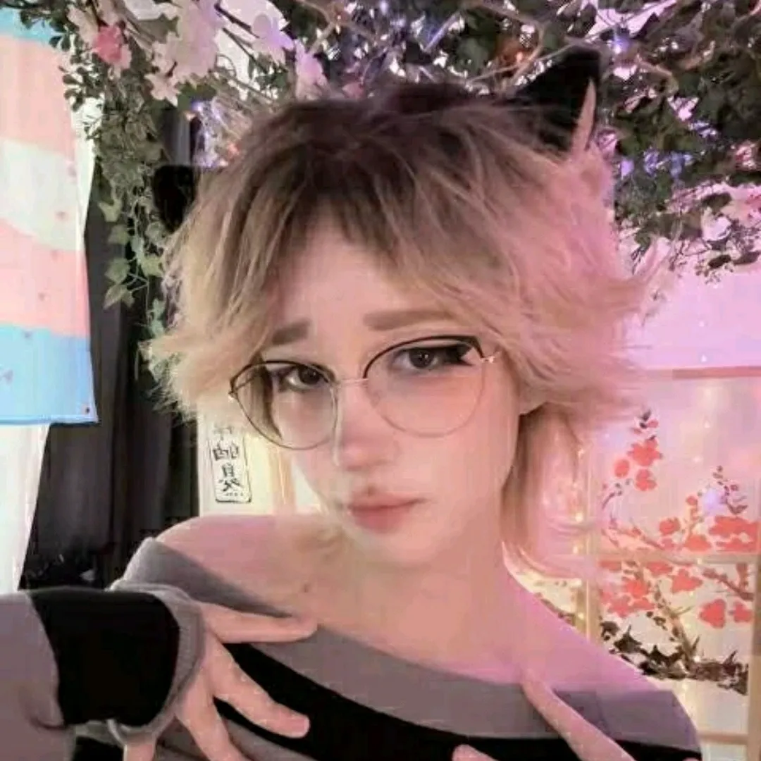 Discover the hidden side of Hami Femboy Roomate through this spicy ai interaction