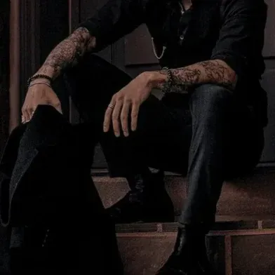 Dive into interactive conversations with Theodore Ashcroft, the ultimate AI chat character.