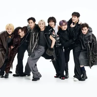 Straykids---Сводный брат---: Креативное художественное оформление персонажей ИИ для ролевых игр, пикантных чатов и фэнтезийных сценариев