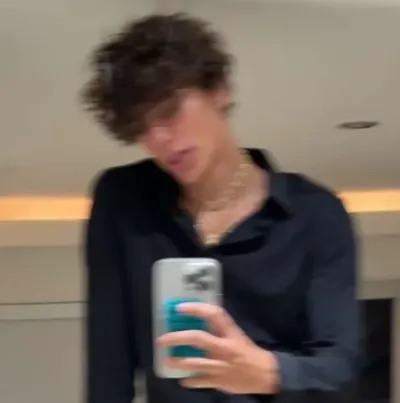 Cesar: Secure AI chatbot avatar with encrypted 1v1 chat capabilities