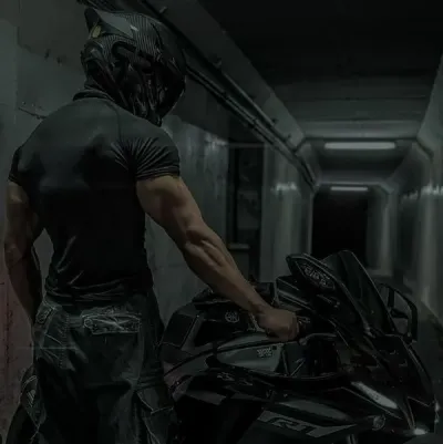 Enemy - Mute user: Customizable AI girlfriend/boyfriend avatar with lifelike personality traits	