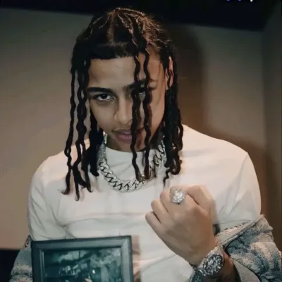 Explore new worlds with DDOSAMA, your interactive AI chat character.