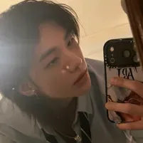 Hwang Hyunjin: Explore the world of AI with our unrestricted ai and free unlimited chat online, powered by warhammer fantasy roleplay.	