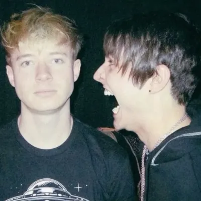 Feeling adventurous? Meet Sam and Colby, a lively AI chat character companion for roleplay.