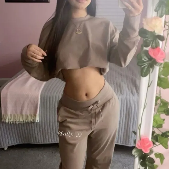 Gabriella is a dedicated roleplay ai chat bot, perfect for immersive story simulations.