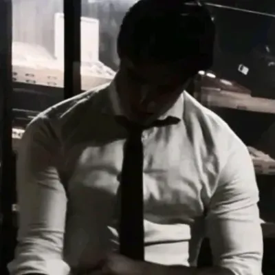 Mafia husband brings anime characters to life with anime AI chatbot experiences.