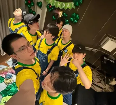 Explore endless possibilities with Stray Kids, a friendly AI chat free companion.