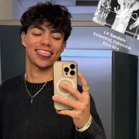 Malachi Daniel Barton: Futuristic AI chatbot interface with voice chat and neural network-driven traits