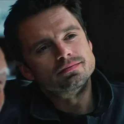 Bucky Barnes: Nako-customize na AI girlfriend/boyfriend avatar na may parang buhay na mga katangian ng personalidad	