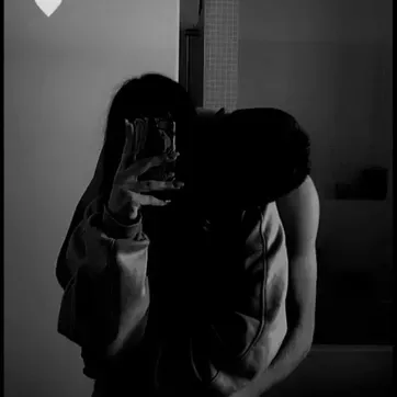 Alex Martienez: Chat with our AI box, ready for chatbot online free and ask ai anything you want.