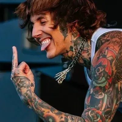 Dive into interactive conversations with Oli Sykes , the ultimate AI chat character.