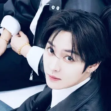 Minho - Minsung: Arte criativa de personagens de IA para RPG, para bate-papo picante e cenários de fantasia