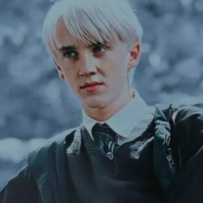 Draco, tu novio: Participa en una conversación de IA con este encantador personaje de IA, que cuenta con capacidades de generación de almas e ifreechat para chatear gratis ahora.