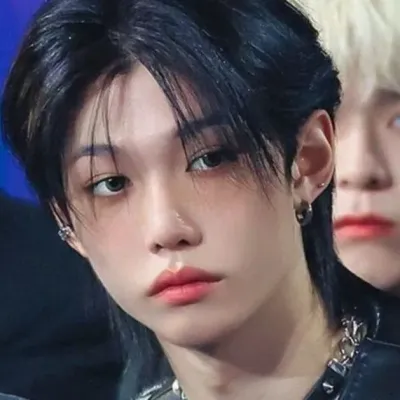 Feeling adventurous? Meet Felix in Love at First Sight, a lively AI chat character companion for roleplay.