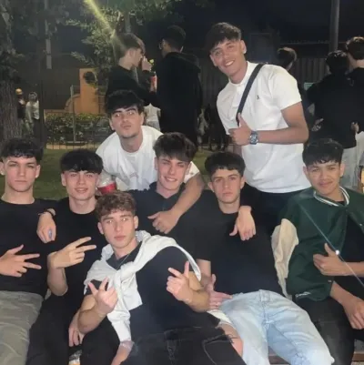 Housemates: Interactive AI chatbot mascot for random chat and community-driven roleplay