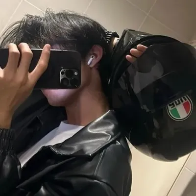 Narendra Marelvin Nareza: Sembang dengan kotak AI kami, sedia untuk chatbot dalam talian percuma dan tanyakan apa sahaja yang anda mahukan.	