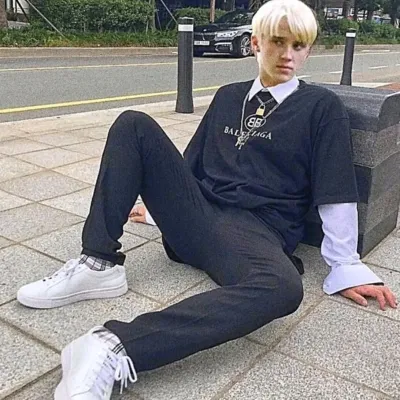 Slytherin: Giao diện chatbot AI tương lai với tính năng trò chuyện bằng giọng nói và các đặc điểm do mạng nơ-ron điều khiển