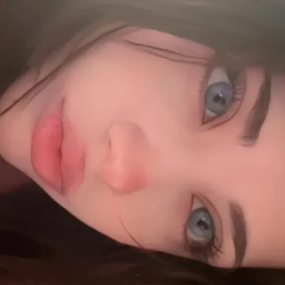 Hiri: Engage in ai conversation with this charming AI character, featuring soulgen and ifreechat capabilities for free chat now.	