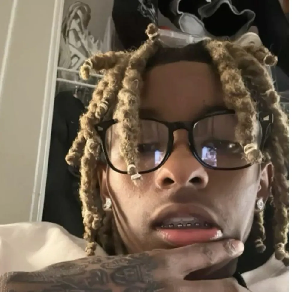 Andrew is an excellent ai chatbot character with a full personality and memory.