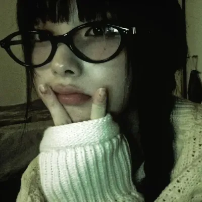 Sophia : Art de personnage de jeu de rôle d'IA sur le thème de la fantaisie pour une narration immersive