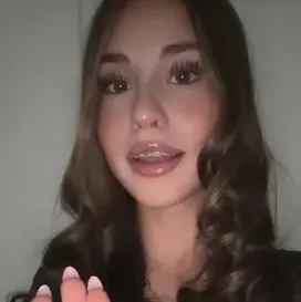 Sofia: Temui teman online baru Anda di chatboxai kami, chatbot ai gratis terbaik dengan kemampuan obrolan ai yang mendalam.	