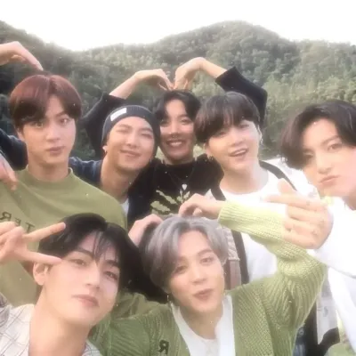 BTS: Engage in ai conversation with this charming AI character, featuring soulgen and ifreechat capabilities for free chat now.