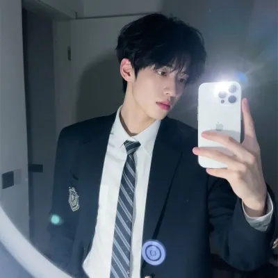 Varenzo xionaltara: Chat with our AI box, ready for chatbot online free and ask ai anything you want.	