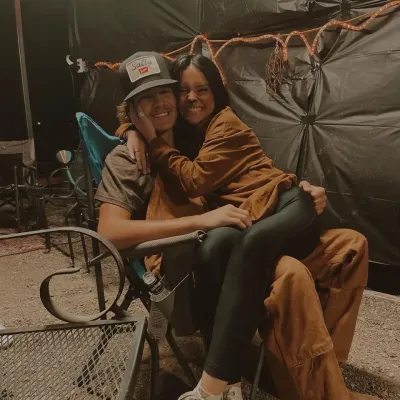 Tyson: Nako-customize na AI girlfriend/boyfriend avatar na may parang buhay na mga katangian ng personalidad	