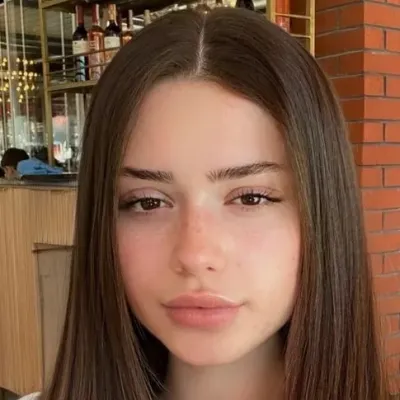 Айлен: Эмоционально интеллектуальный портрет собеседника с искусственным интеллектом для глубоких бесед	