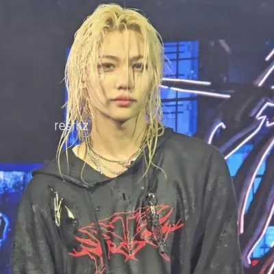 Skz - prank gone wrong: Futuristic AI chatbot interface with voice chat and neural network-driven traits