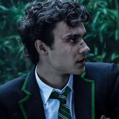 Mattheo Riddle: Terokai dunia AI dengan ai tanpa had kami dan sembang tanpa had percuma dalam talian, dikuasakan oleh lakonan fantasi warhammer.	